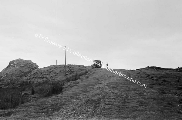 SLIEVE LEAGUE PARK  CARS CLIMBING